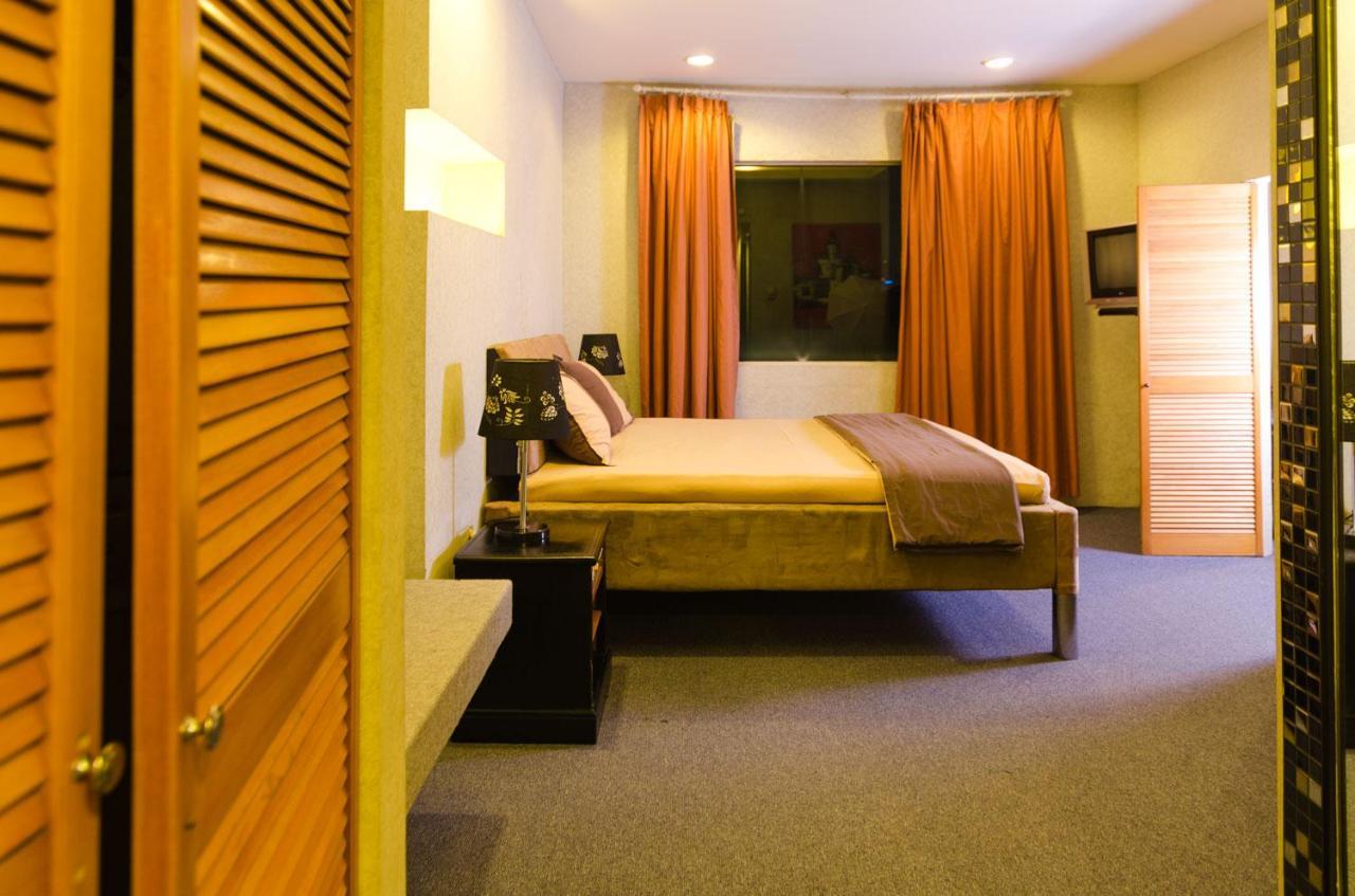Hotel Peninsula Mangga Besar Jakarta Luaran gambar